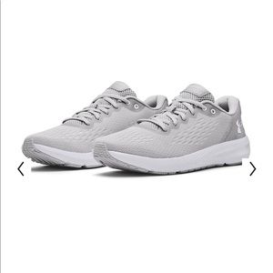 Under Armour Charged Pursuit 2 SE